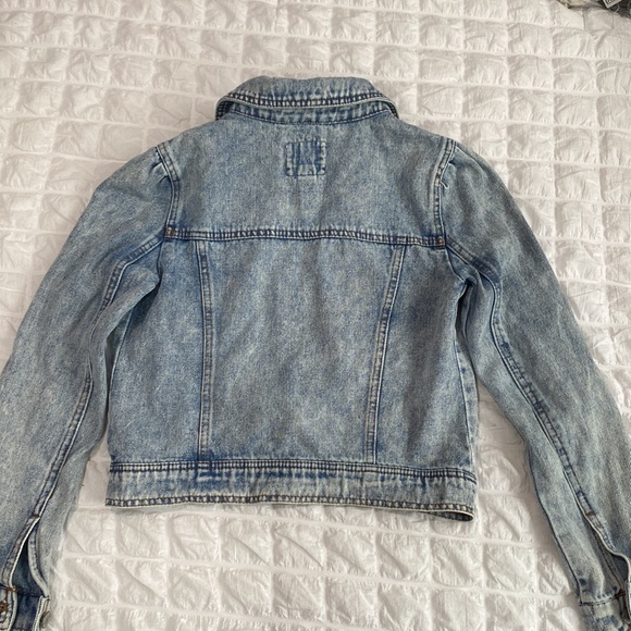 Jean Jacket - Picture 6 of 6